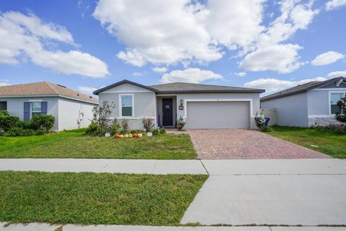 877 Cambridge Dr, Winter Haven, FL, 33881-9739 | Card Image