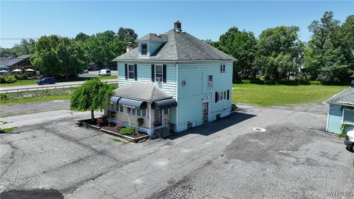 4270 Abbott Rd, Orchard Park, NY, 14127-2272 | Card Image