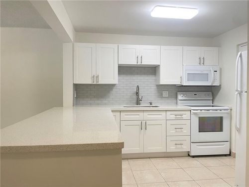 207a-2307 S Cypress Bend Dr, Pompano Beach, FL, 33069-4470 | Card Image