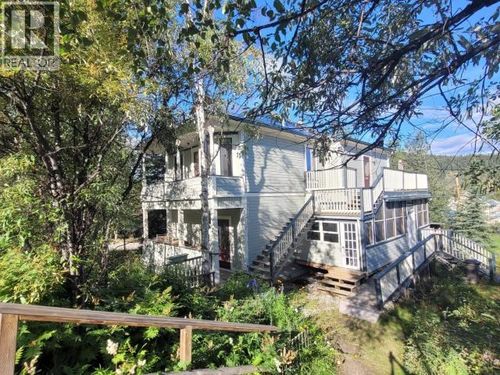 717 8th Ave, Dawson, YT, Y0B1G0 | Card Image