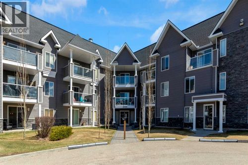 2212 Tuscarora Manor Nw, Calgary, AB, T3L2J9 | Card Image