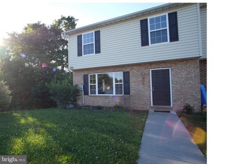 501 Emily Ln, WINCHESTER, VA, 22602-7622 | Card Image