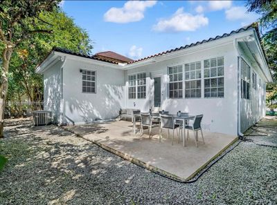 5730 San Vicente St, House other with 3 bedrooms, 2 bathrooms and null parking in Coral Gables FL | Image 1