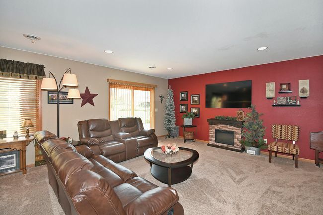 Family Room 1.jpg | Image 30