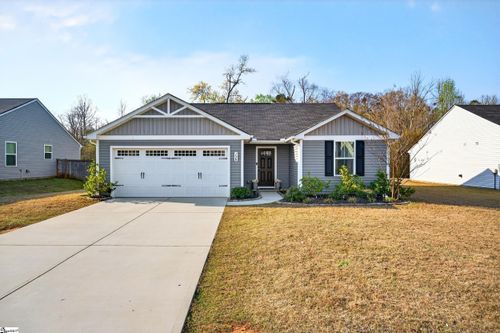 138 Barrington Creek Rd, Piedmont, SC, 29673-7354 | Card Image