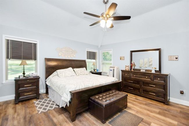 Primary Bedroom | Image 16