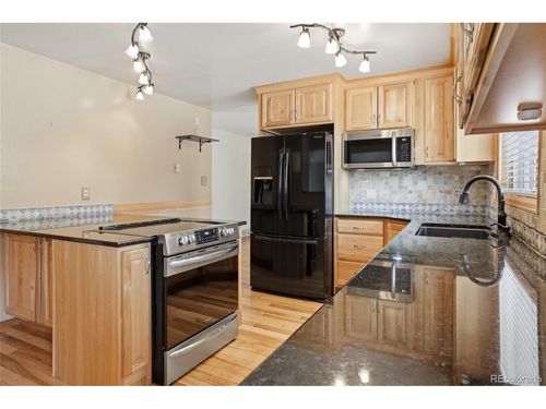 4769 S Lowell Blvd, Littleton, CO, 80123-1611 | Card Image