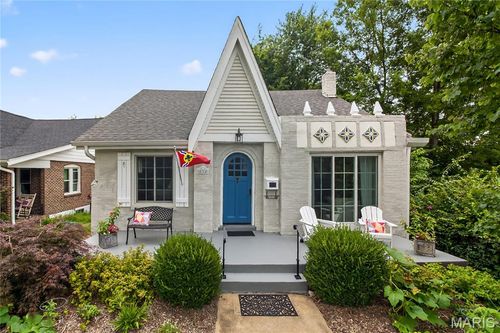 434 Dickens Ave, Kirkwood, MO, 63122-3811 | Card Image