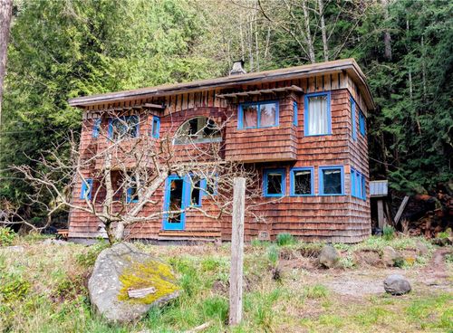 948 Harrison Way, Gabriola, BC, V0R1X2 | Card Image