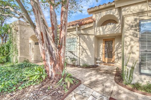 112 Coterie Pl, Boerne, TX, 78006-9427 | Card Image