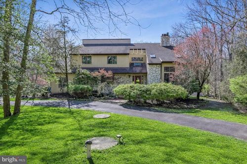 11 Silver Lake Dr, Shamong, NJ, 08088-9303 | Card Image