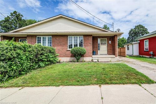 48 Albert St E, Plattsville, ON, N0J1S0 | Card Image