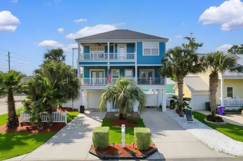 1416 S Poplar Dr, Surfside Beach, SC, 29575-3146 | Card Image