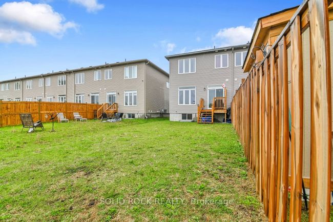 29 Mcphail Rd, House attached with 3 bedrooms, 3 bathrooms and 2 parking in Carleton Place ON | Image 32