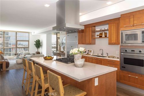 1404-9 Macarthur Pl, Santa Ana, CA, 92707-6747 | Card Image