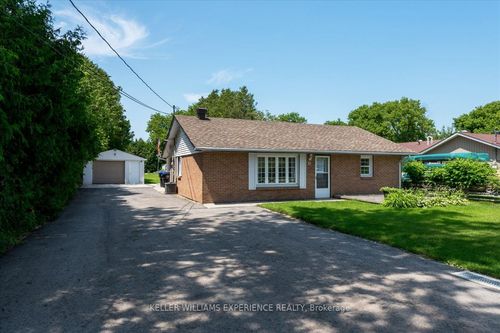 31 River Dr, Angus, ON, L3W0G8 | Card Image
