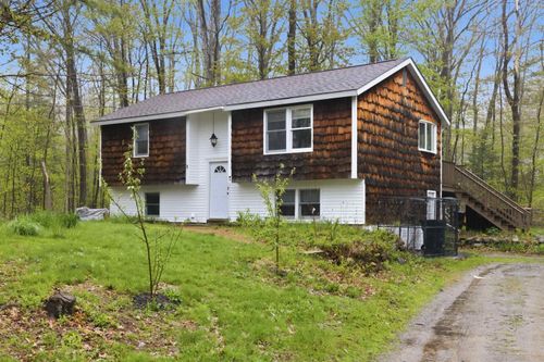 10 Woodlawn Ave, Northfield, NH, 03276-4724 | Card Image