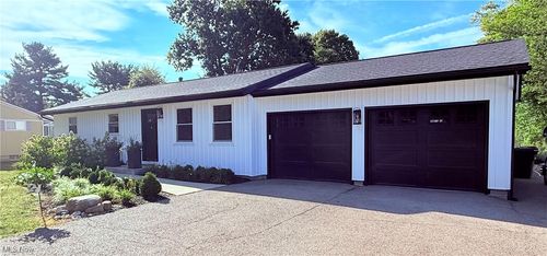 1090 Fairview Rd, Zanesville, OH, 43701-7648 | Card Image