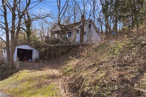 130 Haywood Street, East Liverpool, OH, 43920 | Card Image