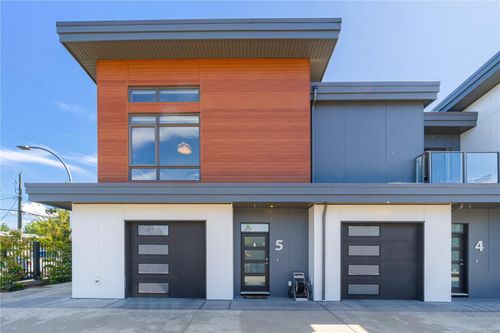 5-243 Corfield St S, Parksville, BC, V9P1M3 | Card Image