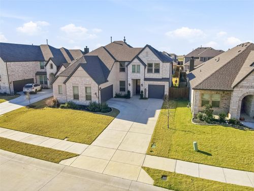 222 Lakewood Ln, Ponder, TX, 76259-1007 | Card Image