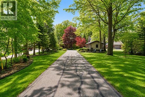 21072 Pier Road, Wheatley, ON, N0P2P0 | Card Image