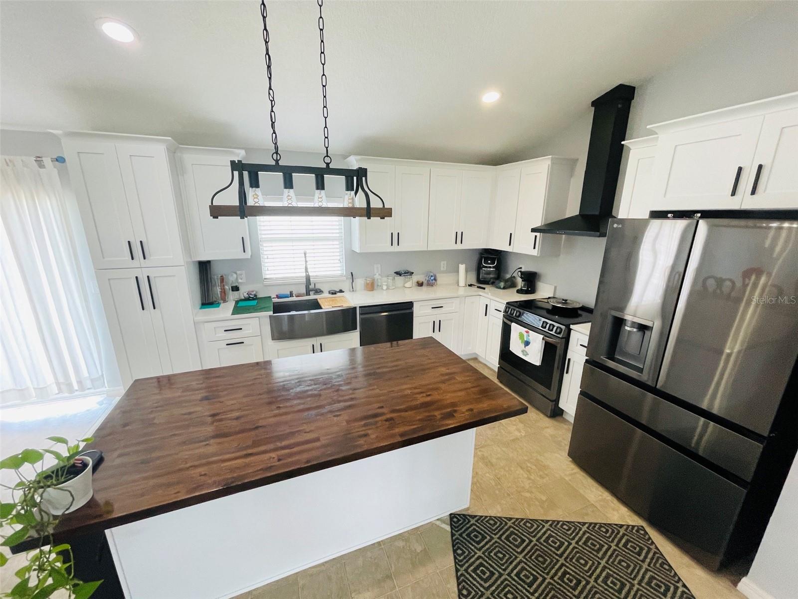 Residential in POINCIANA 3