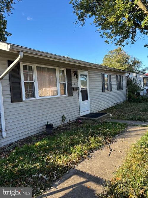 14 Apple Ln, ELKTON, MD, 21921-4161 | Card Image