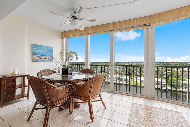 APT-1030D - 3310 S Ocean Blvd, Condo with 2 bedrooms, 2 bathrooms and null parking in Highland Beach FL | Image 6