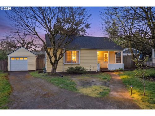 11610 Ne Fremont Ct, Portland, OR, 97220-1551 | Card Image