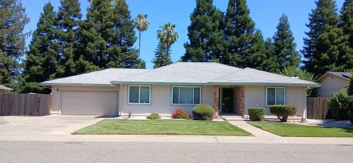 831 Homewood Dr, Yuba City, CA, 95991-6736 | Card Image