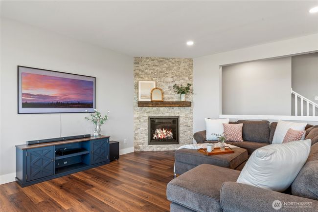 381 E Benson Ridge Rd, House other with 5 bedrooms, 3 bathrooms and 4 parking in Grapeview WA | Image 15