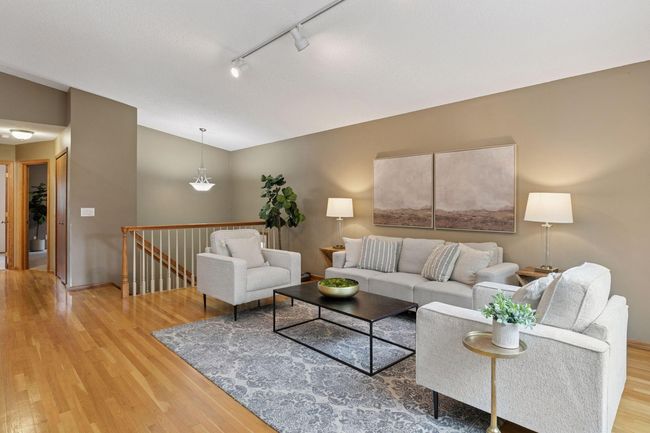 Vaulted great room. | Image 7