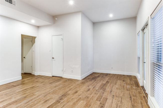 APT-102 - 10403 High Hollows Dr, Condo with 3 bedrooms, 3 bathrooms and null parking in Dallas TX | Image 20