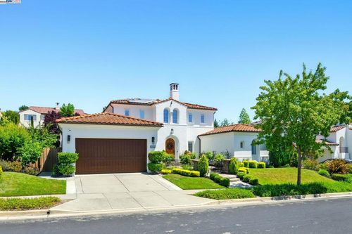 9569 Velvet Leaf Cir, San Ramon, CA, 94582-9186 | Card Image