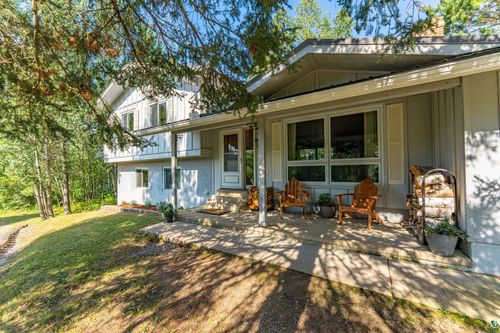 214 Cedar Ln, Ely, MN, 55731-8136 | Card Image