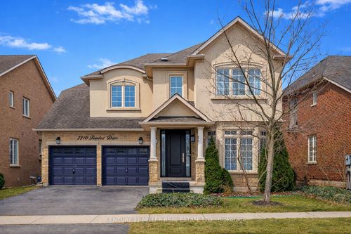 3310 Timeless Dr, Oakville, ON, L6L6V4 | Card Image