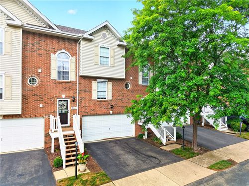 7319 Gena Ct, Pittsburgh, PA, 15209-1555 | Card Image