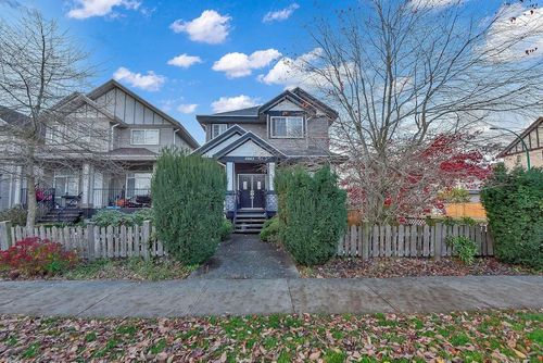 6843 192 St, Surrey, BC, V4N0Z6 | Card Image