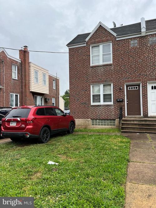 7235 Dungan Rd, Philadelphia, PA, 19111-4102 | Card Image