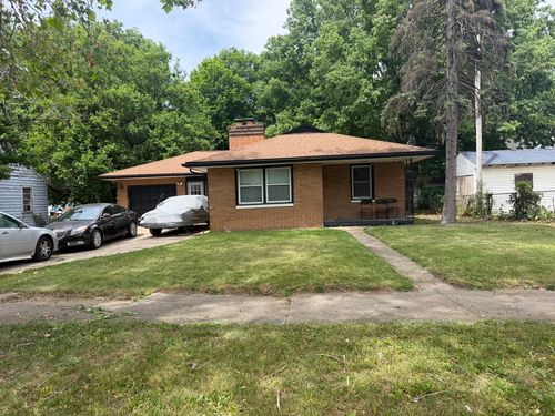 2109 W Millman St, Peoria, IL, 61605-1528 | Card Image