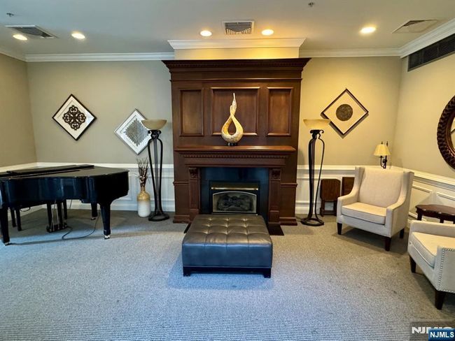 7207 Ravenscroft Rd, Condo with 2 bedrooms, 2 bathrooms and null parking in Clifton NJ | Image 41