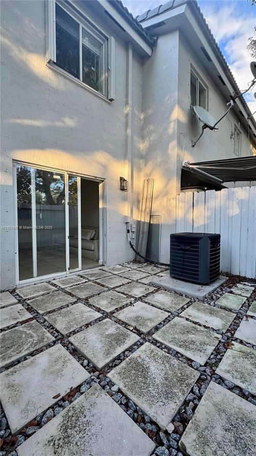 5-12124 Sw 143rd Ln, Miami, FL, 33186-6081 | Card Image