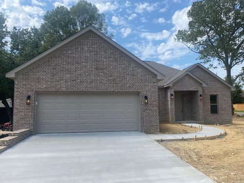 31 Hum Rd, Sherwood, AR, 72120-2640 | Card Image