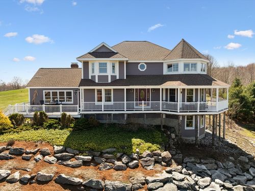 65 Skyfields Dr, Groton, MA, 01450-1815 | Card Image