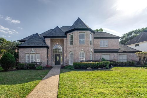 5351 Summer Snow Dr, Houston, TX, 77041-6574 | Card Image