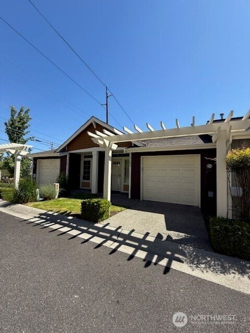 2103 Tacoma Ct, Tacoma, WA, 98405-4305 | Card Image
