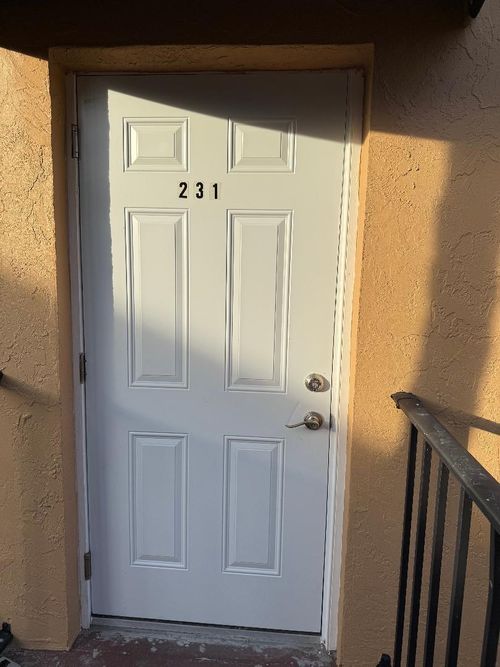 231-6043 10th Ave N, Greenacres, FL, 33463-1626 | Card Image