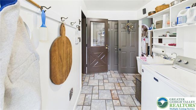 2135 Wehr Mill Rd, House other with 4 bedrooms, 3 bathrooms and null parking in ALLENTOWN PA | Image 23