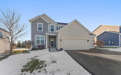 20511 Gunnison Dr, Lakeville, MN, 55044-4106 | Card Image